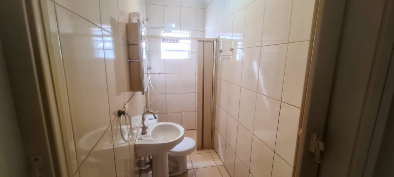 Casa com 70m², 01 dormitório e 01 banheiro Rua William Thomé Filho São Paulo - 