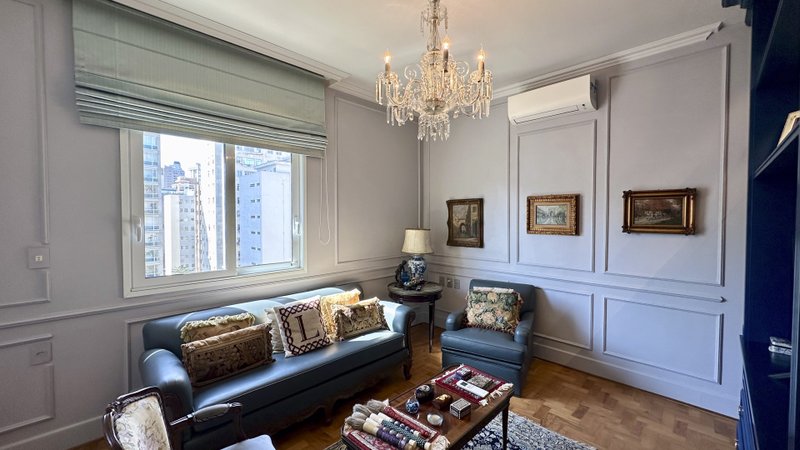 Apartamento 380m² no Jardim América 3 dorm 2 suítes 3 vagas Rua Cristóvão Diniz São Paulo - 