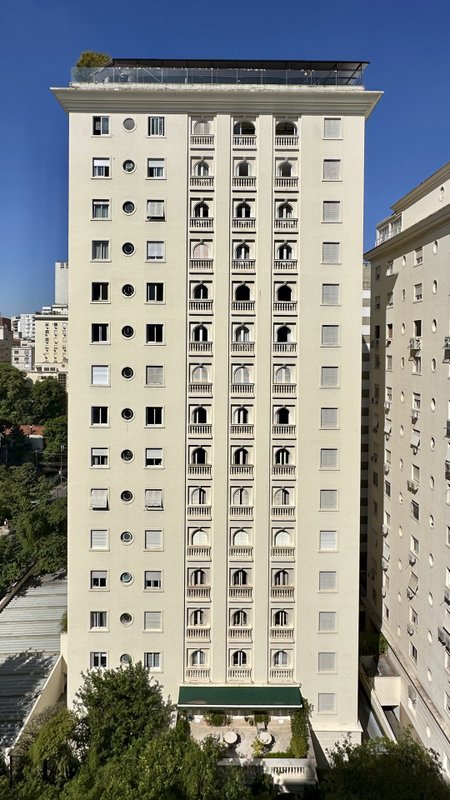 Apartamento 380m² no Jardim América 3 dorm 2 suítes 3 vagas Rua Cristóvão Diniz São Paulo - 