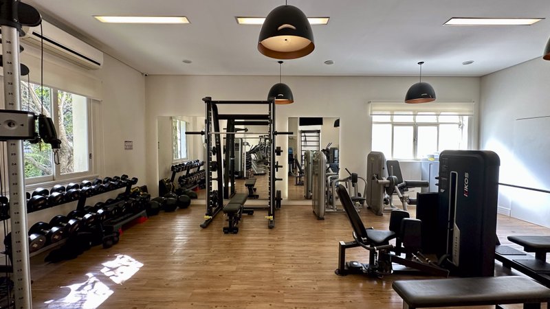 Apartamento 380m² no Jardim América 3 dorm 2 suítes 3 vagas Rua Cristóvão Diniz São Paulo - 