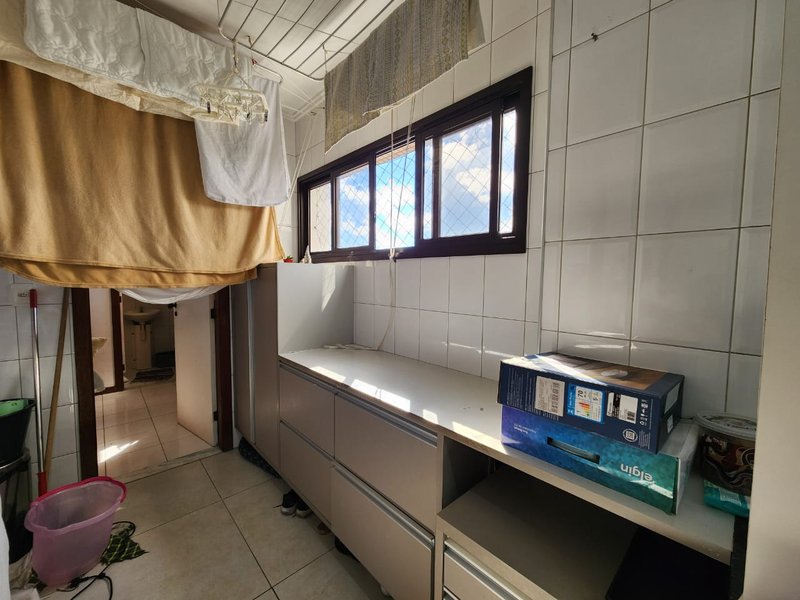 APARTAMENTO 4 SUÍTES VARANDAS ACADEMIA PISCINA 4 GARAGENS À VENDA CAMINHO DAS ÁRVORES! Rua do Benjoim Salvador - 
