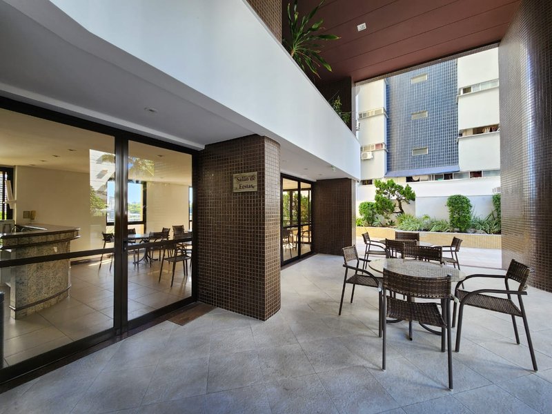 APARTAMENTO 4 SUÍTES VARANDAS ACADEMIA PISCINA 4 GARAGENS À VENDA CAMINHO DAS ÁRVORES! Rua do Benjoim Salvador - 
