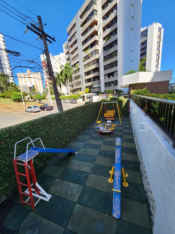 APARTAMENTO 4 SUÍTES VARANDAS ACADEMIA PISCINA 4 GARAGENS À VENDA CAMINHO DAS ÁRVORES! Rua do Benjoim Salvador - 