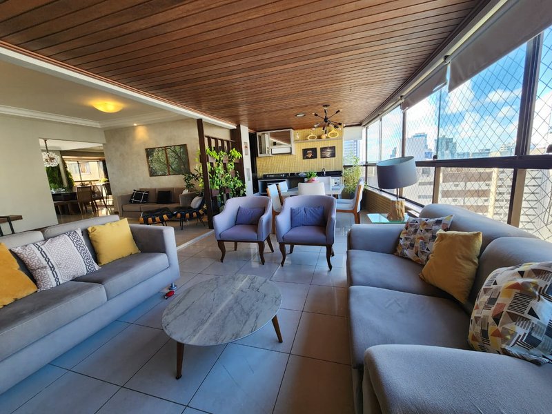 APARTAMENTO 4 SUÍTES VARANDAS ACADEMIA PISCINA 4 GARAGENS À VENDA CAMINHO DAS ÁRVORES! Rua do Benjoim Salvador - 