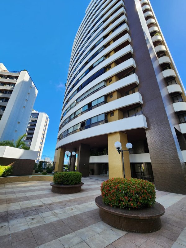 APARTAMENTO 4 SUÍTES VARANDAS ACADEMIA PISCINA 4 GARAGENS À VENDA CAMINHO DAS ÁRVORES! Rua do Benjoim Salvador - 
