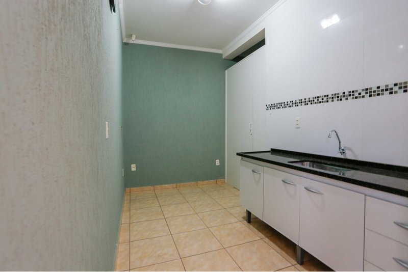 Casa à VENDA, 179m - 8 Dormitórios - R$ 528.000 - Jardim Paulistano - Sorocaba/SP Rua Natal Sorocaba - 