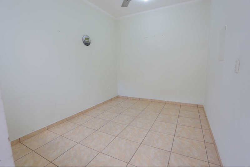 Casa à VENDA, 179m - 8 Dormitórios - R$ 528.000 - Jardim Paulistano - Sorocaba/SP Rua Natal Sorocaba - 
