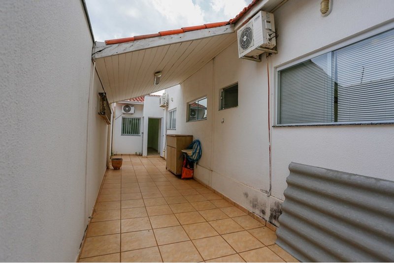Casa à VENDA, 179m - 8 Dormitórios - R$ 528.000 - Jardim Paulistano - Sorocaba/SP Rua Natal Sorocaba - 