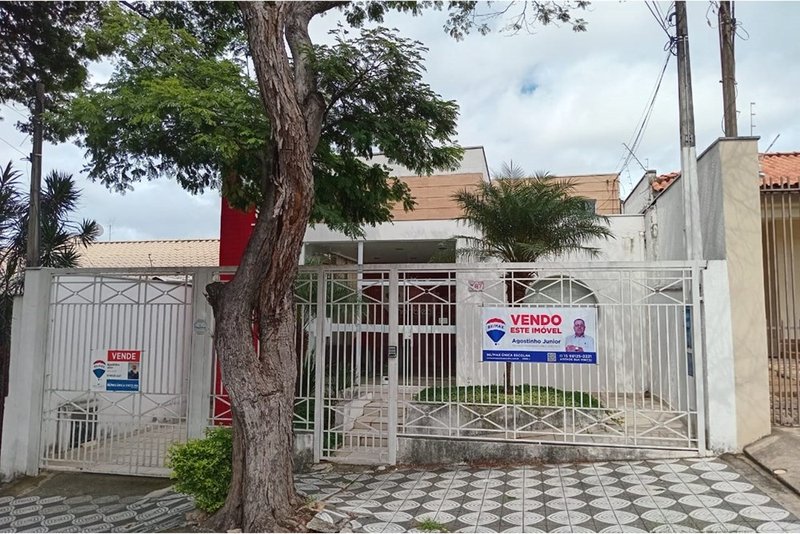 Casa à VENDA, 179m - 8 Dormitórios - R$ 528.000 - Jardim Paulistano - Sorocaba/SP Rua Natal Sorocaba - 