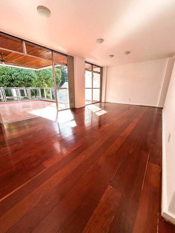 Apartamento à venda no Jardim Oceânico - Rio de Janeiro - 