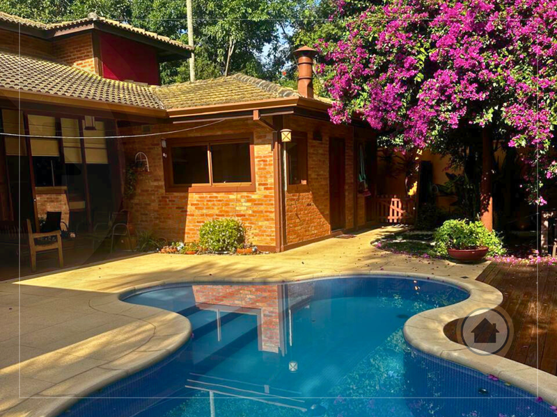 CASA À VENDA COM 350 M² | 3 QUARTOS | 1 SUÍTE | 4 BANHO | 2 VAGAS | SERRA DA CANTAREIRA! - Mairiporã - 