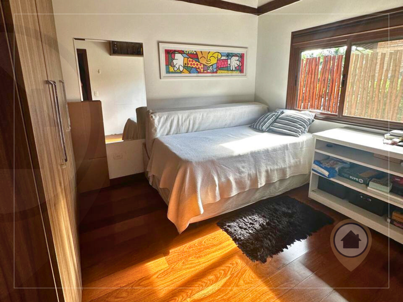 CASA À VENDA COM 350 M² | 3 QUARTOS | 1 SUÍTE | 4 BANHO | 2 VAGAS | SERRA DA CANTAREIRA! - Mairiporã - 