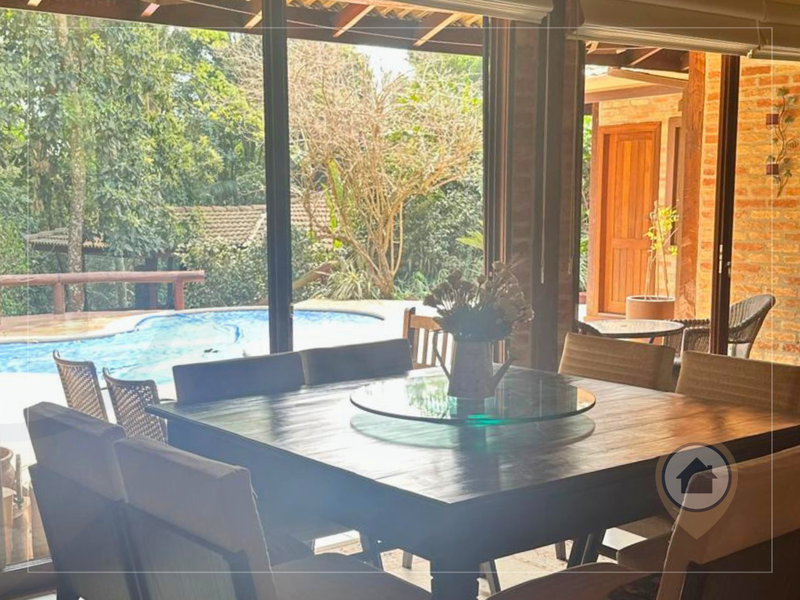 CASA À VENDA COM 350 M² | 3 QUARTOS | 1 SUÍTE | 4 BANHO | 2 VAGAS | SERRA DA CANTAREIRA! - Mairiporã - 
