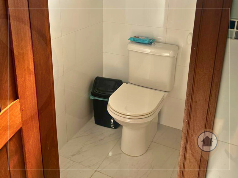 CASA À VENDA COM 350 M² | 3 QUARTOS | 1 SUÍTE | 4 BANHO | 2 VAGAS | SERRA DA CANTAREIRA! - Mairiporã - 