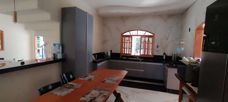CHÁCARA COM 5.025 METROS EM CAÇAPAVA, S.P - Caçapava - 