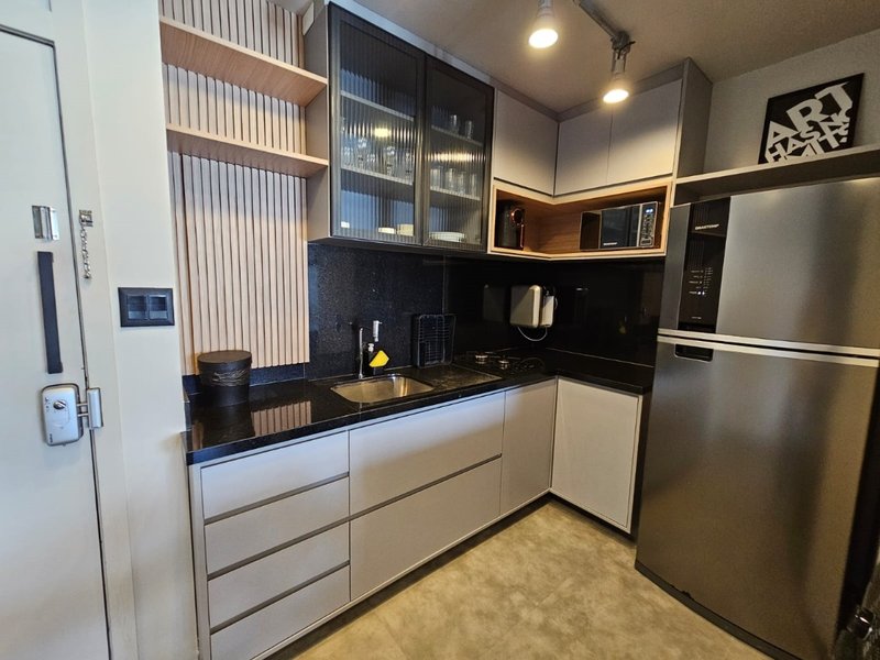 APARTAMENTO FLAT VISTA MAR QUARTO SALA À VENDA NA BARRA! Avenida Princesa Isabel Salvador - 