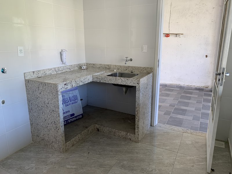  Casa à Venda no Bairro Cotia - Guapimirim/RJ Rua Santa Constança Guapimirim - 