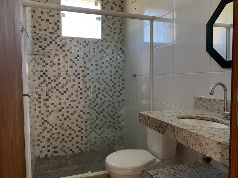  Casa à Venda no Bairro Cotia - Guapimirim/RJ Rua Santa Constança Guapimirim - 