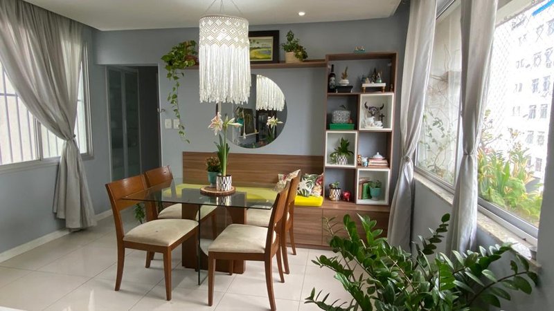 APARTAMENTO NASCENTE 2 QUARTOS DEPENDÊNCIA COMPLETA GARAGEM À VENDA NA BARRA! Rua Comendador Bernardo Catarino Salvador - 