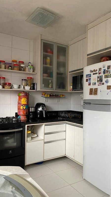 APARTAMENTO NASCENTE 2 QUARTOS DEPENDÊNCIA COMPLETA GARAGEM À VENDA NA BARRA! Rua Comendador Bernardo Catarino Salvador - 