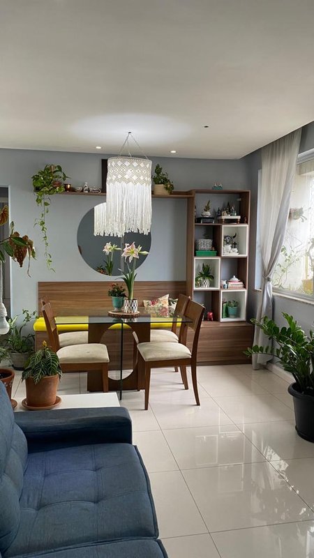 APARTAMENTO NASCENTE 2 QUARTOS DEPENDÊNCIA COMPLETA GARAGEM À VENDA NA BARRA! Rua Comendador Bernardo Catarino Salvador - 