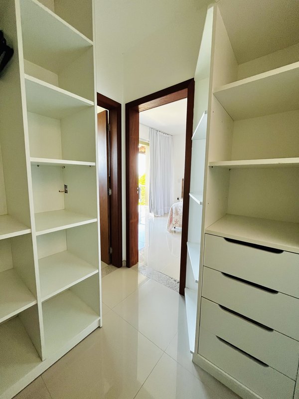 Casa com vista mar / 3 dormitórios / Bairro Parracho Arraial D’Ajuda Rua beija flor  Porto Seguro - 