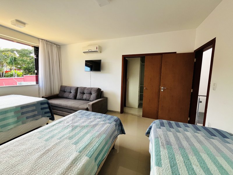 Casa com vista mar / 3 dormitórios / Bairro Parracho Arraial D’Ajuda Rua beija flor  Porto Seguro - 