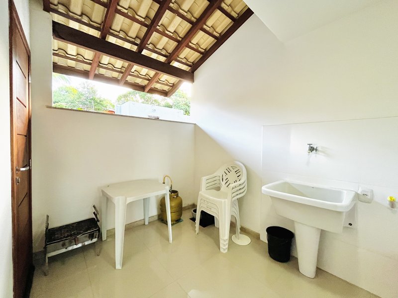 Casa com vista mar / 3 dormitórios / Bairro Parracho Arraial D’Ajuda Rua beija flor  Porto Seguro - 