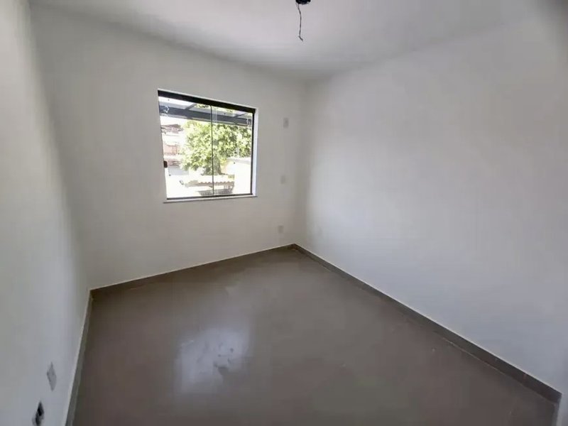 Casa a venda no Bairro Rio Branco - 2 quartos com suíte - Belo Horizonte - 