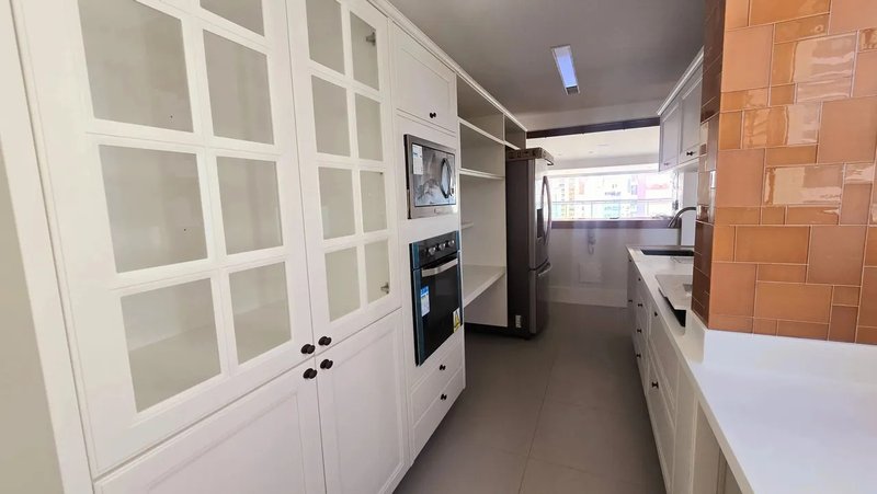 APARTAMENTO NOVO NASCENTE 3 QUARTOS 2 SUÍTES VARANDA PISCINA À VENDA CAMINHO DAS ÁRVORES! Alameda dos Sombreiros Salvador - 