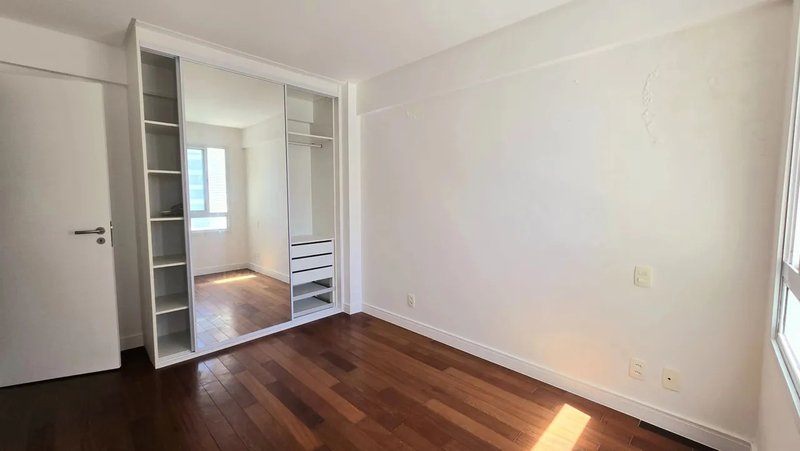 APARTAMENTO NOVO NASCENTE 3 QUARTOS 2 SUÍTES VARANDA PISCINA À VENDA CAMINHO DAS ÁRVORES! Alameda dos Sombreiros Salvador - 