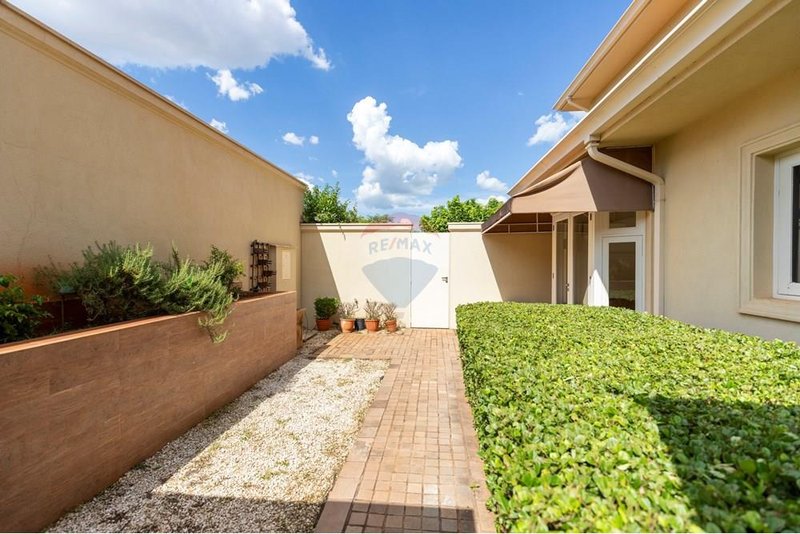 Casa à Venda Condomínio Village Monet Rua Luciana Mara Ignácio Ribeirão Preto - 