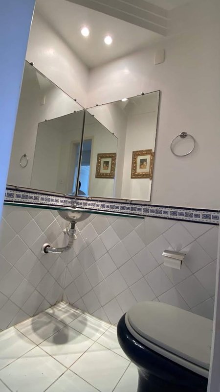 APARTAMENTO VISTA MAR 3 QUARTOS SUÍTE VARANDA 1 GARAGEM COBERTA À VENDA NA BARRA! Rua Marquês de Caravelas Salvador - 