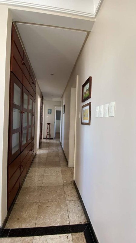 APARTAMENTO VISTA MAR 3 QUARTOS SUÍTE VARANDA 1 GARAGEM COBERTA À VENDA NA BARRA! Rua Marquês de Caravelas Salvador - 