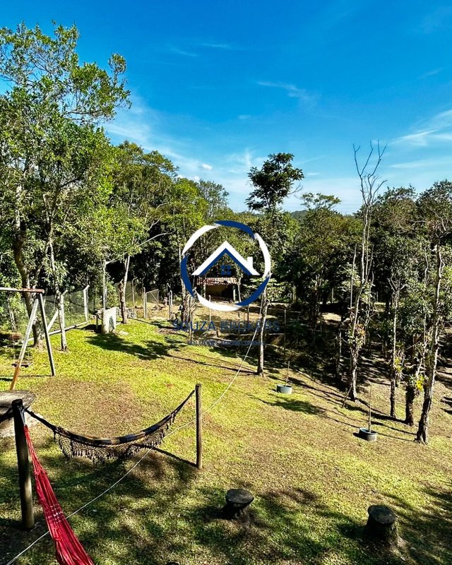 Excelente chácara com 3.000m² no Jardim das Garças em São Bernardo do campo - São Bernardo do Campo - 