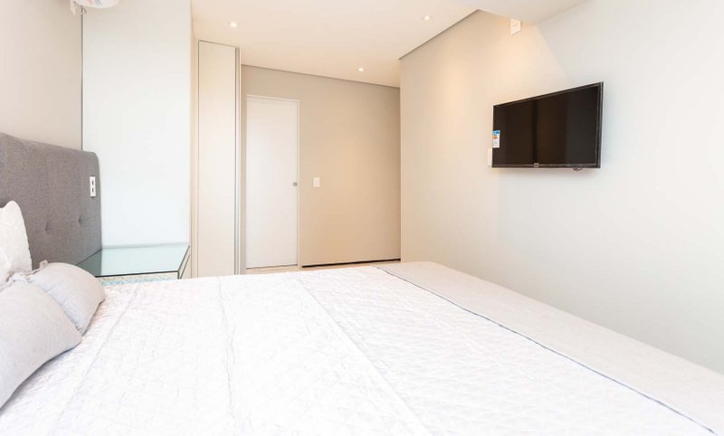VENDE-SE COBERTURA MOBILIADA MARAVILHOSA 106M2 - 2 SUÍTES - 2 VAGAS Rua Itacema São Paulo - 