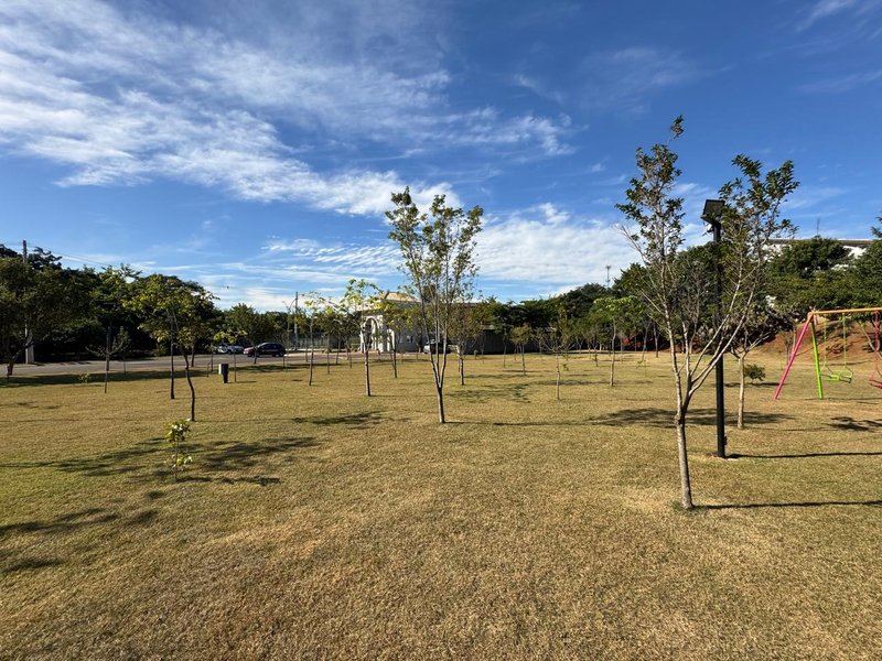 Lote Plano à Venda em Condomínio Fechado, Paulínia Avenida dos Expedicionários Paulínia - 