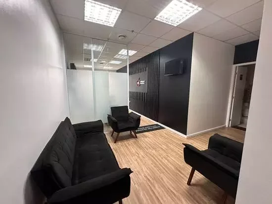 VENDE-SE CONJUNTO COMERCIAL 70M2 - 2 VAGAS - PRONTO PARA SUA EMPRESA!! Avenida Doutor Chucri Zaidan São Paulo - 