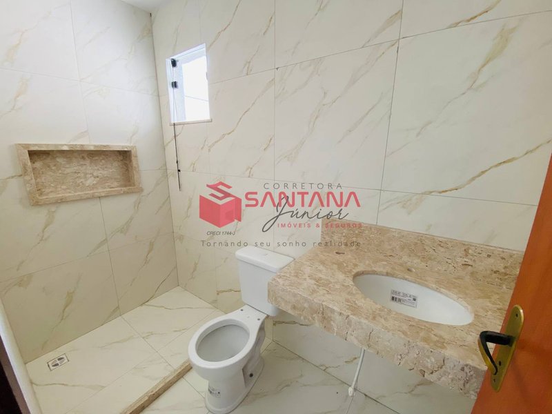 Casa em condomínio fechado 3/4 com 2 suítes Rua Jardim Ipanema Lauro de Freitas - 