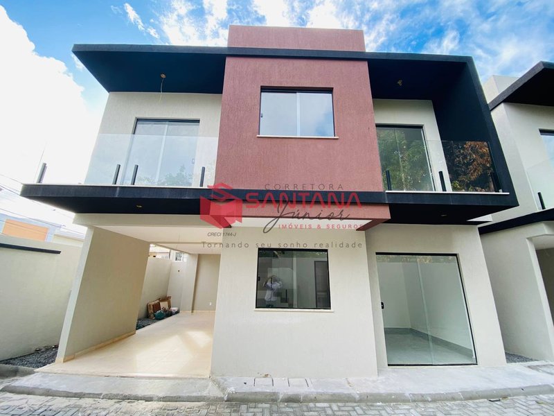 Casa em condomínio fechado 3/4 com 2 suítes Rua Jardim Ipanema Lauro de Freitas - 