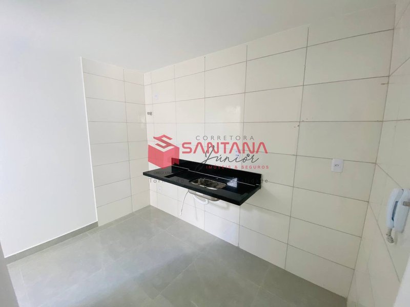 Casa em condomínio fechado 3/4 com 2 suítes Rua Jardim Ipanema Lauro de Freitas - 