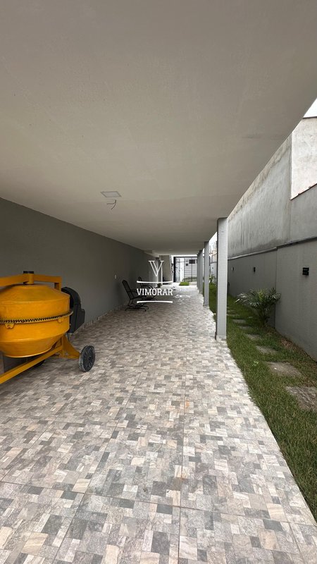 Sobrado 3 dormitórios sendo 1 suíte + 5 vagas de garagem - Itaquaquecetuba - 