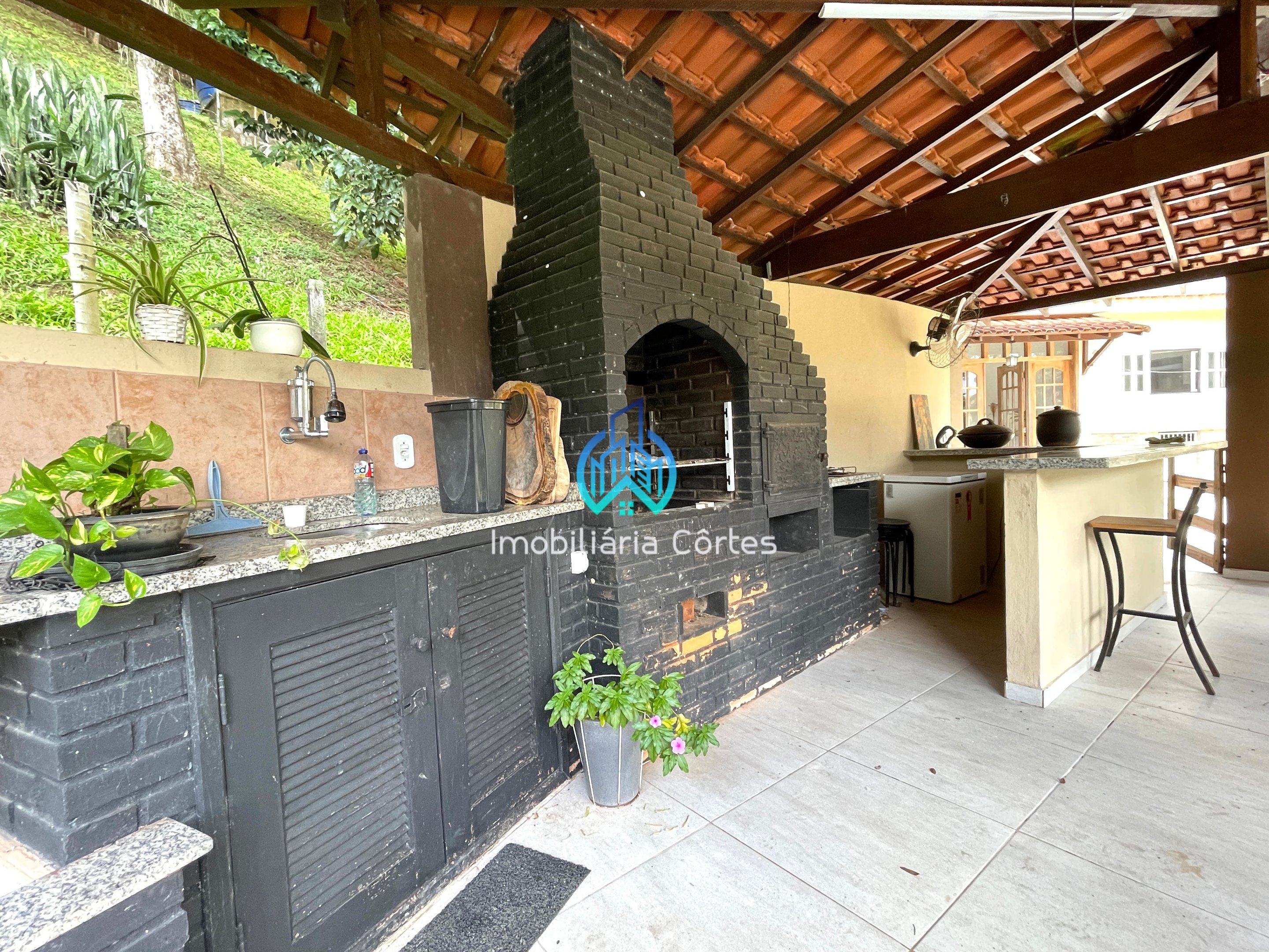 Sítio à venda com 7 quartos, 450m² - Foto 3