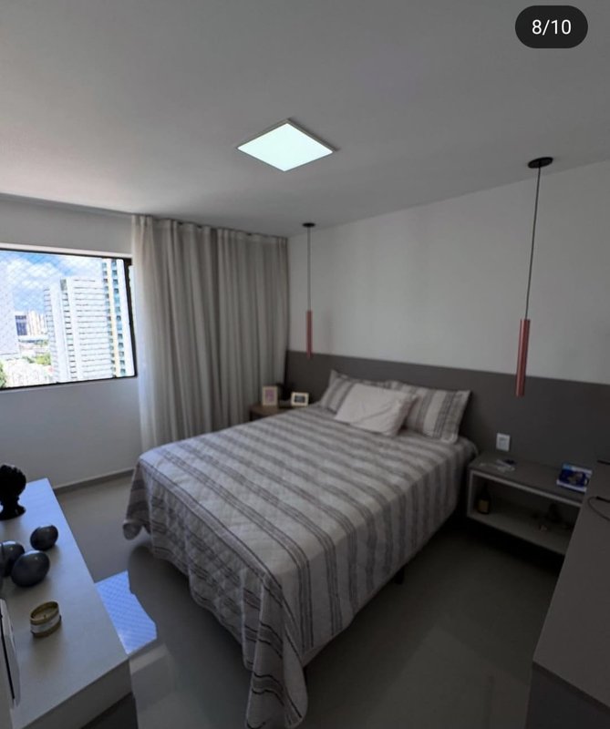 4 quartos (2 suítes). 136m². Varanda. Nascente. Andar alto. 2 vagas de garagem Rua Luiz de Faria Barbosa Recife - 