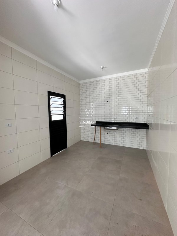Sobrado 3 suítes + 3 vagas de garagem - Guarulhos - 