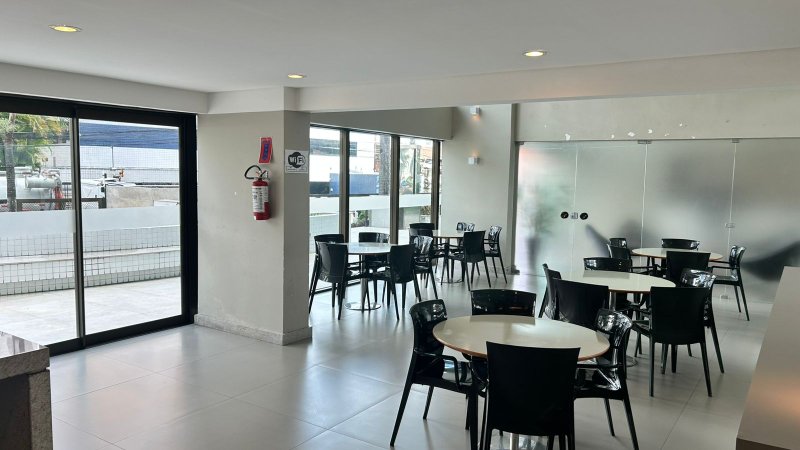 29m². 1 quarto. Andar intermediário. 1 vaga de garagem rotativa Rua Izabel Magalhães Recife - 