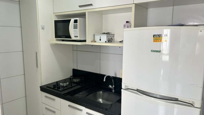 29m². 1 quarto. Andar intermediário. 1 vaga de garagem rotativa Rua Izabel Magalhães Recife - 