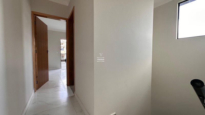 Sobrado 2 dormitórios + 4 vagas de garagem - Guarulhos - 