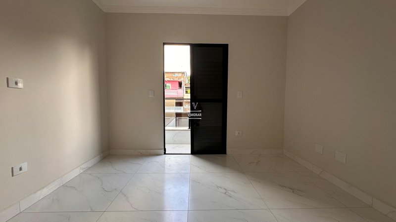 Sobrado 2 dormitórios + 4 vagas de garagem - Guarulhos - 
