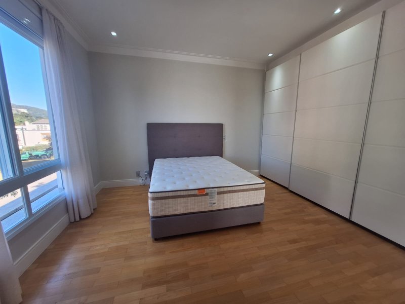 Casa em condomínio para locação Alameda Indus Santana de Parnaíba - 